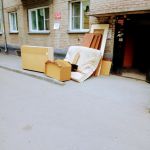 Вывоз утилизация диванов мебели на полигон
